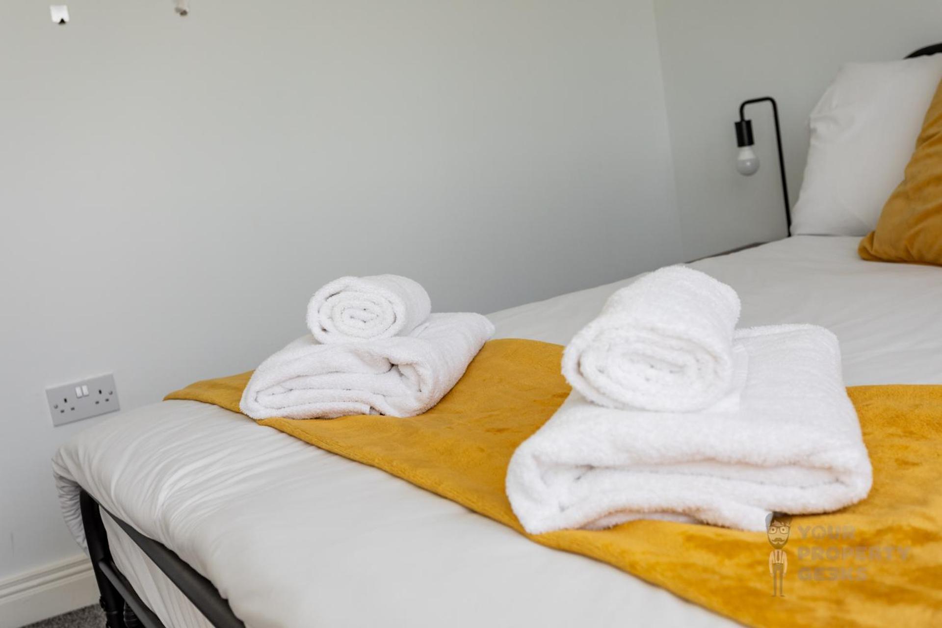 Attic Style 2 Bed Duplex Apartment With Rooftop Patio Μπέλφαστ Εξωτερικό φωτογραφία