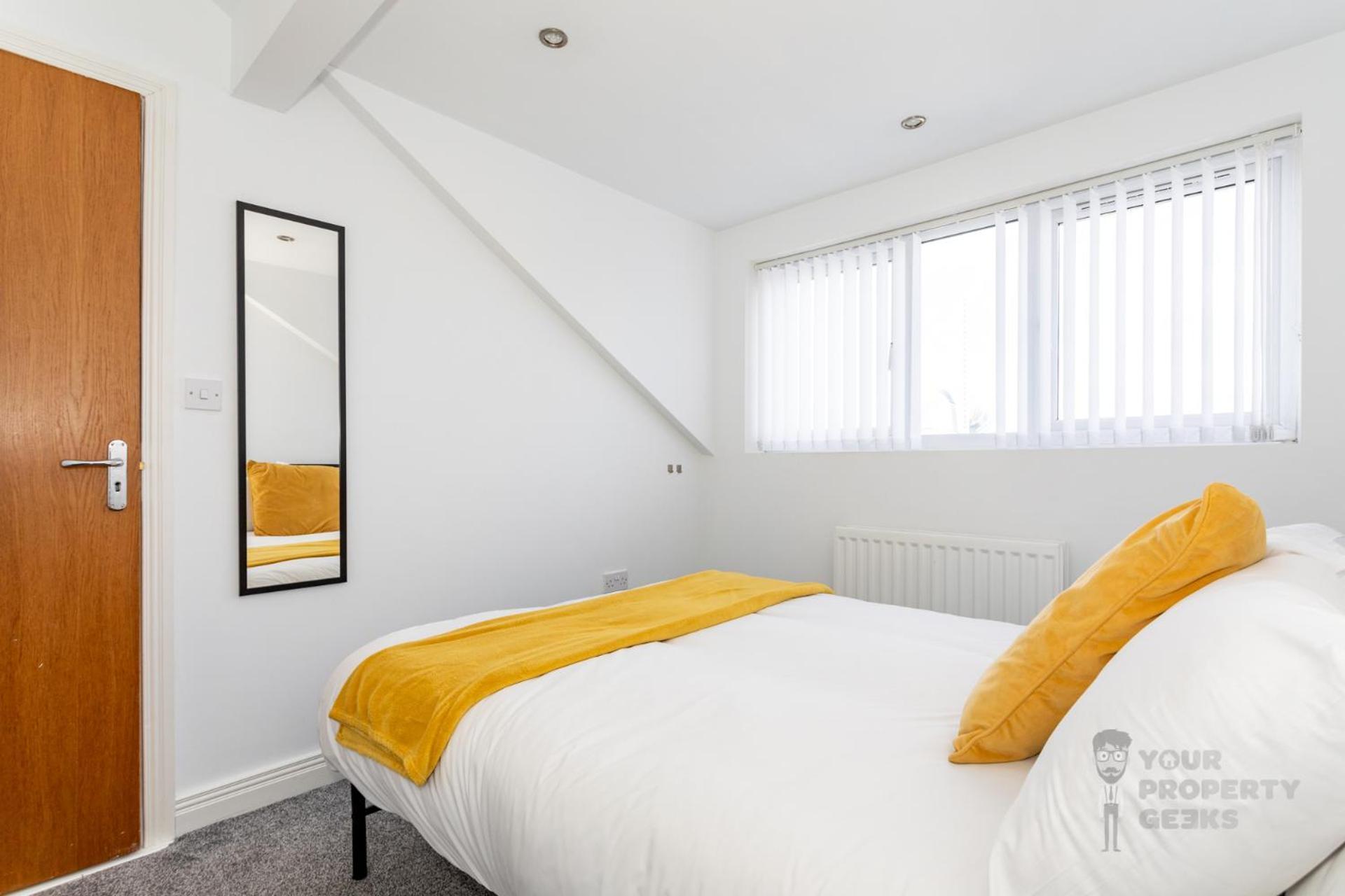 Attic Style 2 Bed Duplex Apartment With Rooftop Patio Μπέλφαστ Εξωτερικό φωτογραφία