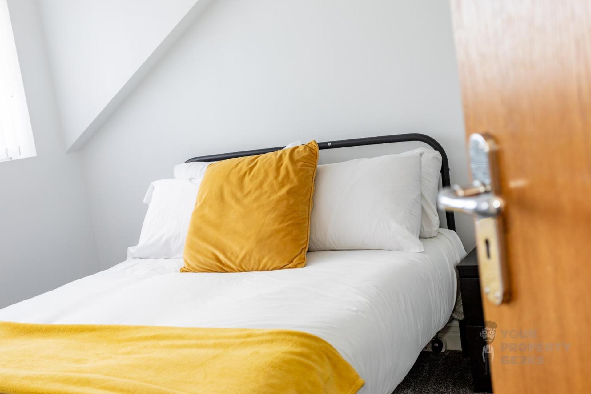 Attic Style 2 Bed Duplex Apartment With Rooftop Patio Μπέλφαστ Εξωτερικό φωτογραφία