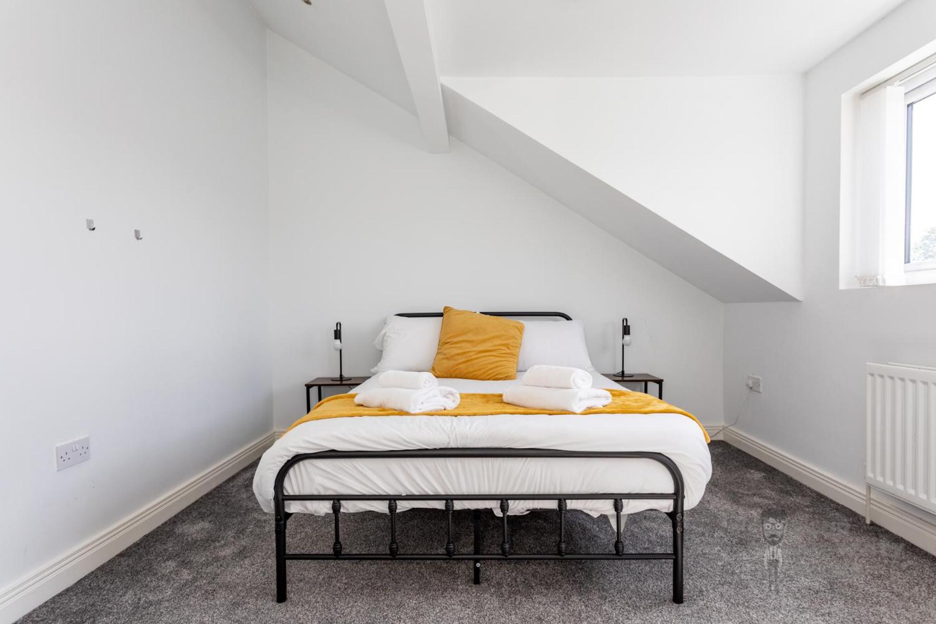 Attic Style 2 Bed Duplex Apartment With Rooftop Patio Μπέλφαστ Εξωτερικό φωτογραφία